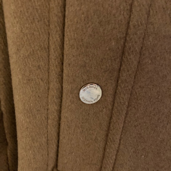 EUC Michael Kors Wool blend coat. Camel color XS. - Picture 5 of 10